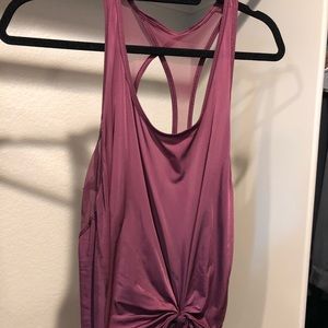 Lululemon tank